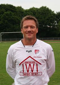 Dirk Rausch1