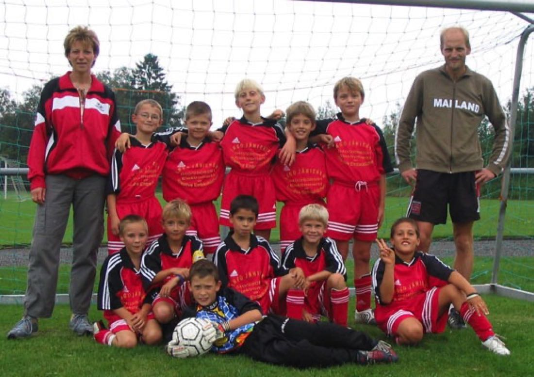 Team2E